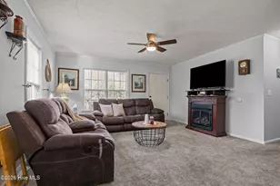 585 Roberts Rd, Newport, NC 28570 - Photo 2