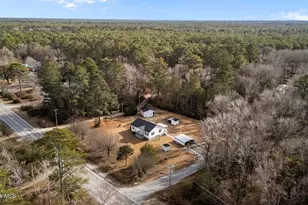 585 Roberts Rd, Newport, NC 28570 - Photo 36