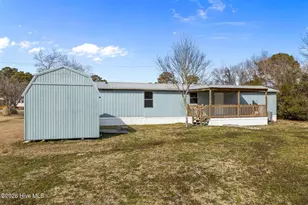 670 Straits Rd, Gloucester, NC 28528 - Photo 26