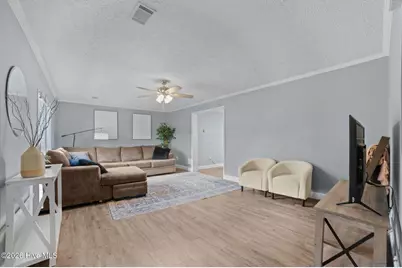 905 Autumn Drive, Greenville, NC 27834 - Photo 14