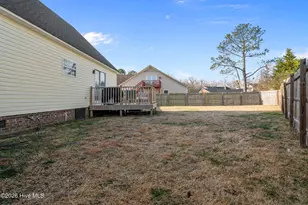 905 Autumn Dr, Greenville, NC 27834 - Photo 48