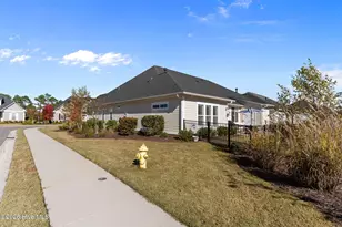 3819 Berkeley Ct, Southport, NC 28461 - Photo 16