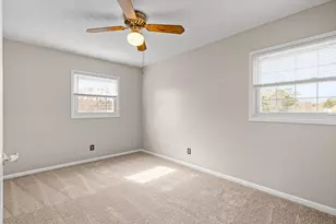 422 Thomas Dr, Jacksonville, NC 28546 - Photo 38