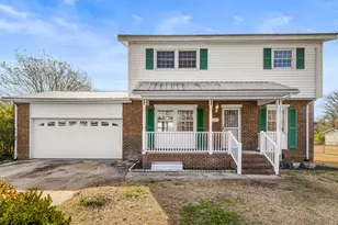 422 Thomas Dr, Jacksonville, NC 28546 - Photo 1