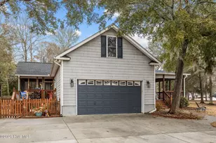 208 Shoreline Dr, Cedar Point, NC 28584 - Photo 4