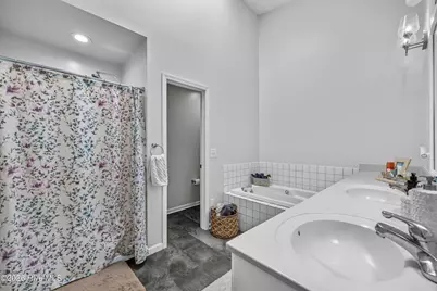 4138 Breezewood Drive #Apt 201, Wilmington, NC 28412 - Photo 28