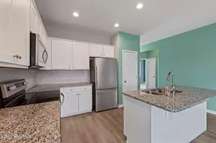 643 Sturgeon St, Smithfield, NC 27577 - Photo 6
