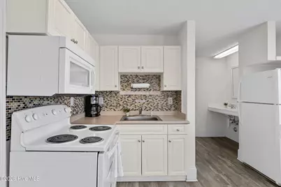 1507 N New River Drive # 117, Surf City, NC 28445 - Photo 20