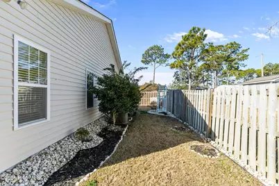 4266 Cherry Laurel Drive SE, Southport, NC 28461 - Photo 32