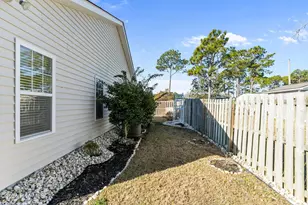 4266 Cherry Laurel Dr SE, Southport, NC 28461 - Photo 32