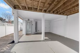 121 N 4th Ave, Kure Beach, NC 28449 - Photo 10
