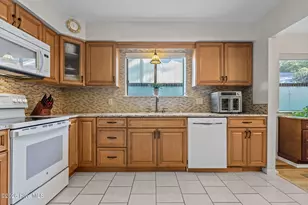 119 McGinnis Dr, Pine Knoll Shores, NC 28512 - Photo 14
