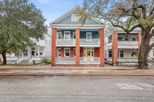 403 Dock St, Wilmington, NC 28401 - Photo 1