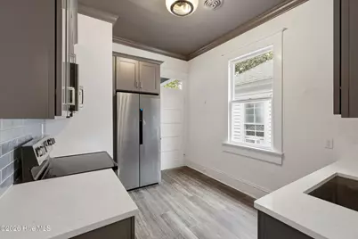 403 Dock Street #Unit B, Wilmington, NC 28401 - Photo 8