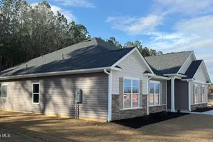 199 Seashore St, Grimesland, NC 27837 - Photo 2