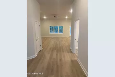 199 Seashore Street, Grimesland, NC 27837 - Photo 6