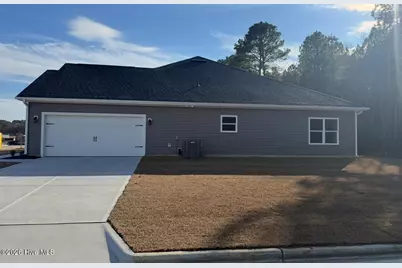 199 Seashore Street, Grimesland, NC 27837 - Photo 6