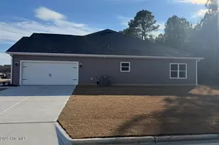 199 Seashore St, Grimesland, NC 27837 - Photo 6