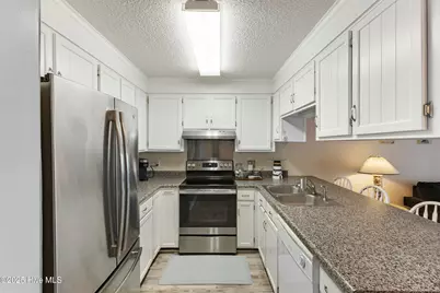 505 Carolina Beach Avenue N #Unit 1f, Carolina Beach, NC 28428 - Photo 10