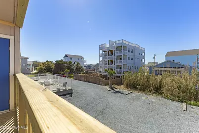 505 Carolina Beach Avenue N #Unit 1f, Carolina Beach, NC 28428 - Photo 16