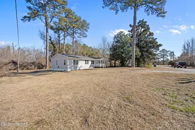 21 East Drive, Jacksonville, NC 28546 - Photo 6