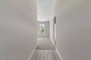 4060 Hunters Trail, Jacksonville, NC 28546 - Photo 4