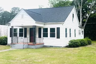 203 Allen St, Elizabethtown, NC 28337 - Photo 1