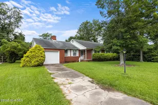 2402 Carey Rd, Kinston, NC 28504 - Photo 1