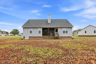 40 Farmgate Ct, Selma, NC 27576 - Photo 6