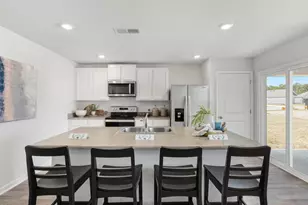 439 Driftwood Dr, Richlands, NC 28574 - Photo 16