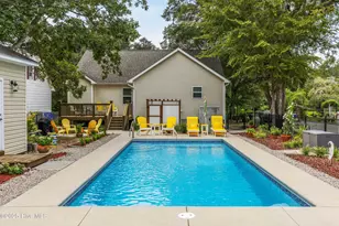 104 NE 40th St, Oak Island, NC 28465 - Photo 48