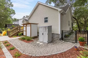 104 NE 40th St, Oak Island, NC 28465 - Photo 44