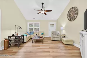 104 NE 40th St, Oak Island, NC 28465 - Photo 12