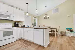 104 NE 40th St, Oak Island, NC 28465 - Photo 22