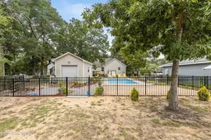 104 NE 40th St, Oak Island, NC 28465 - Photo 56