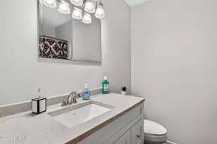 209 Cardinal Rd, Jacksonville, NC 28546 - Photo 18