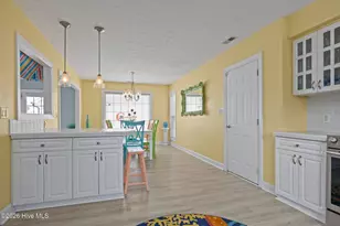 203 Old Causeway Rd, Atlantic Beach, NC 28512 - Photo 10