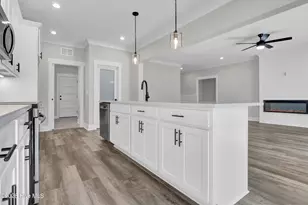 101 Captains Ln, Sneads Ferry, NC 28460 - Photo 10