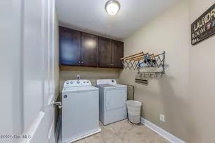 811 Sea Chaser Ct, Beaufort, NC 28516 - Photo 14