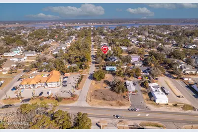 108 NE 62nd Street, Oak Island, NC 28465 - Photo 8