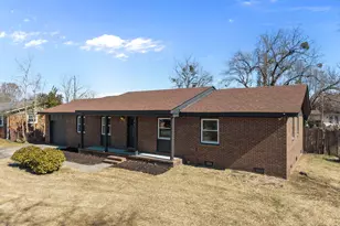 1414 Davis St, Jacksonville, NC 28540 - Photo 2