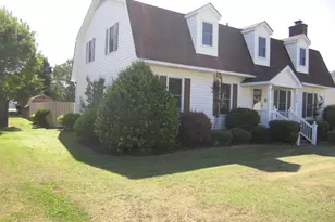 2573 Graham St, Winterville, NC 28590 - Photo 2