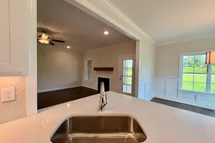 7615 Sweetwater Dr, Nashville, NC 27856 - Photo 10