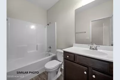 712 Quiet Meadow Drive, Jacksonville, NC 28546 - Photo 16