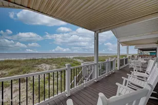 515 W Beach Dr, Oak Island, NC 28465 - Photo 4