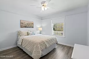 117 NE 52nd St, Oak Island, NC 28465 - Photo 30