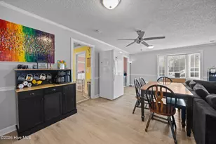 607 W Main St, Williamston, NC 27892 - Photo 10