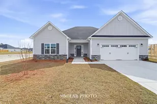 739 Regiment Rd, Jacksonville, NC 28546 - Photo 1