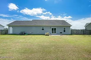 107 Kenison Way, Pikeville, NC 27863 - Photo 4