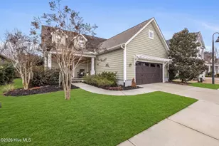 346 Hanover Lakes Dr, Wilmington, NC 28401 - Photo 2